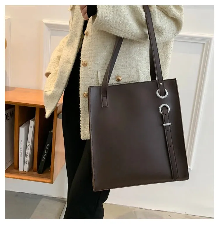 Large minimalistic tote Handbag