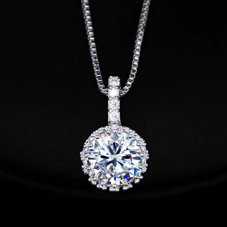 Multi Prongs Synthetic Diamond Pendant Necklaces Hearts and Arrows CZ Pendant Necklace with 8mm 2ct Cubic Zirconia