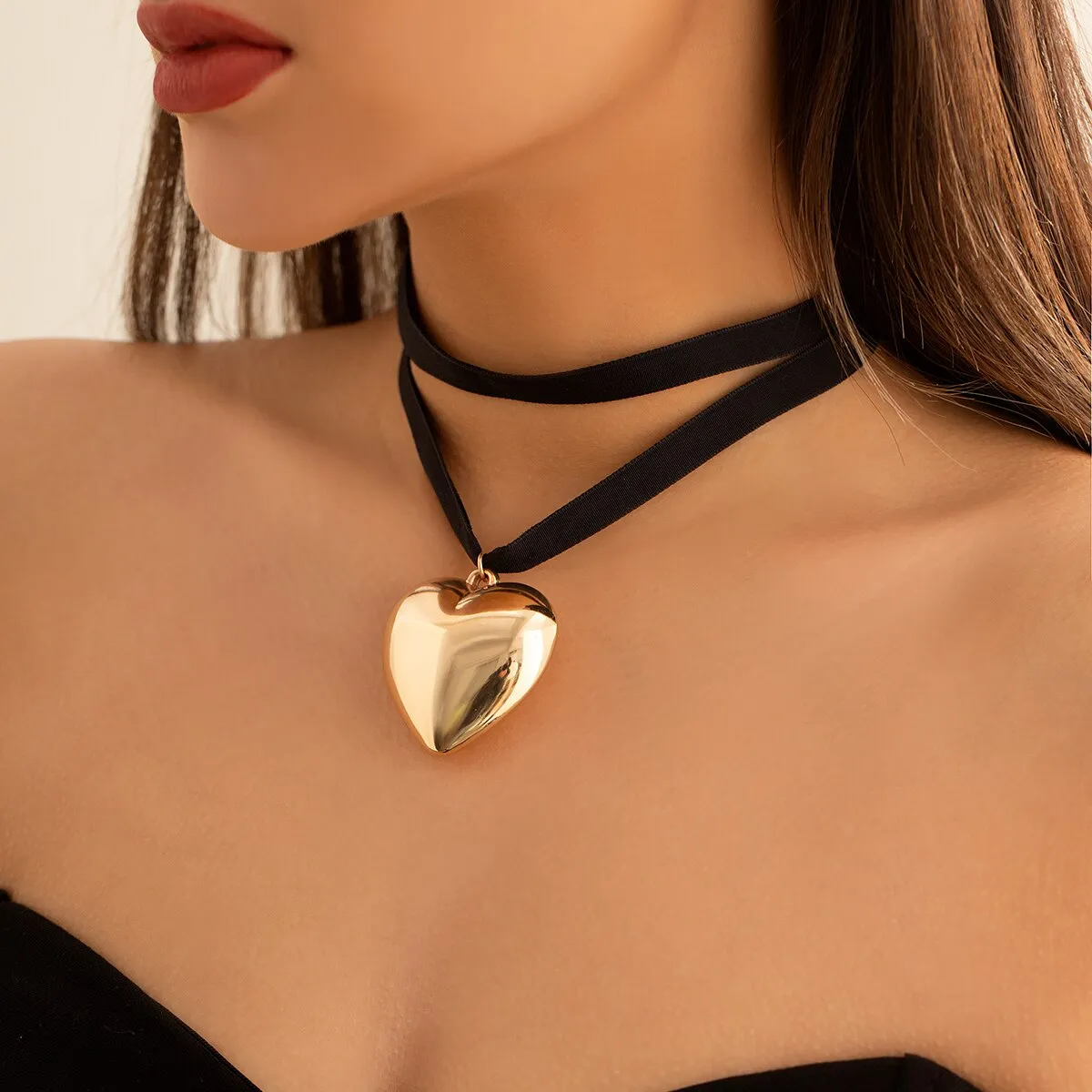 Oversized Love Heart Pendant Choker Necklace Goth Black Velvet