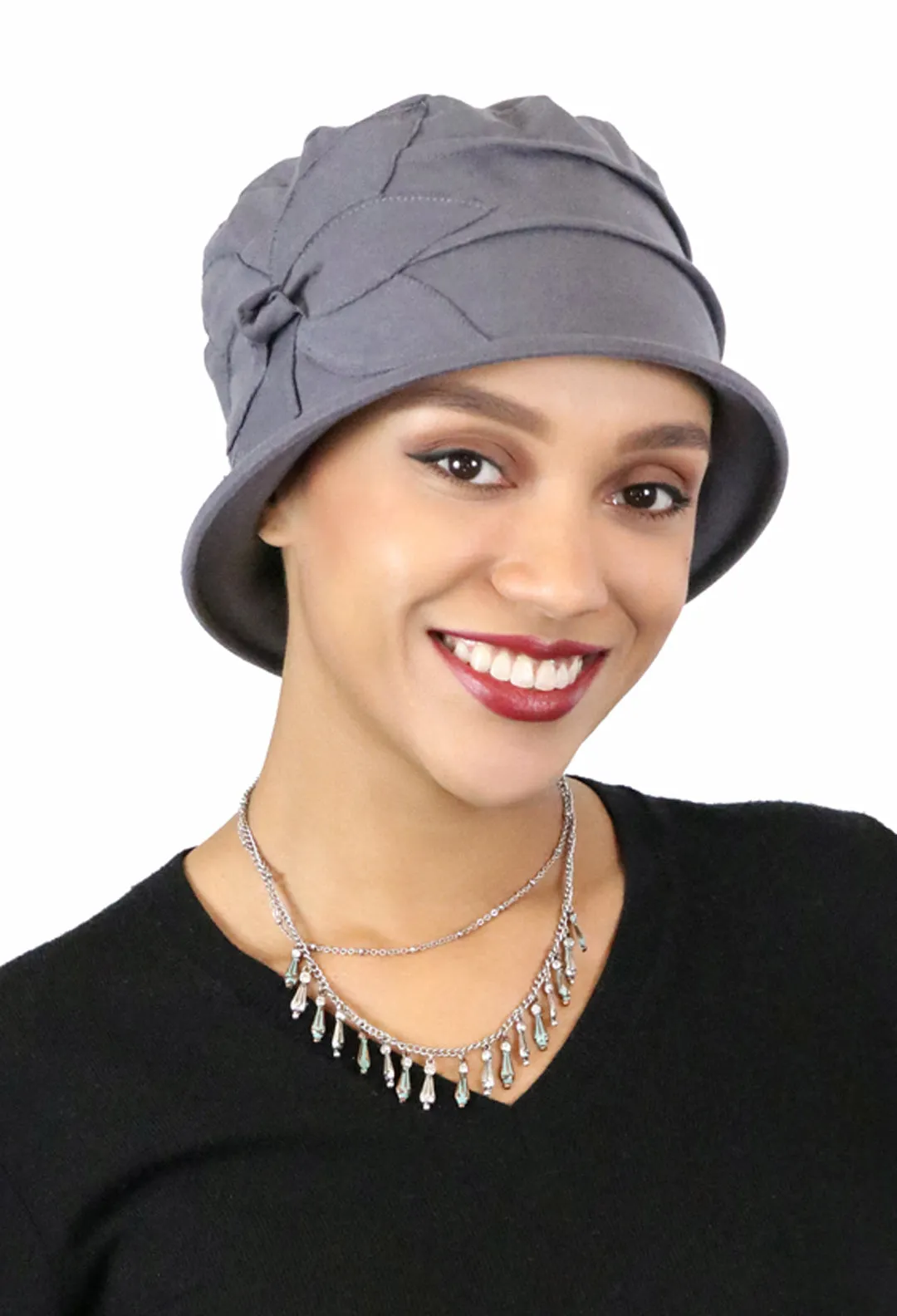 Seattle Chic Combed Cotton Cloche Hat for Women 50  UPF Sun Protection